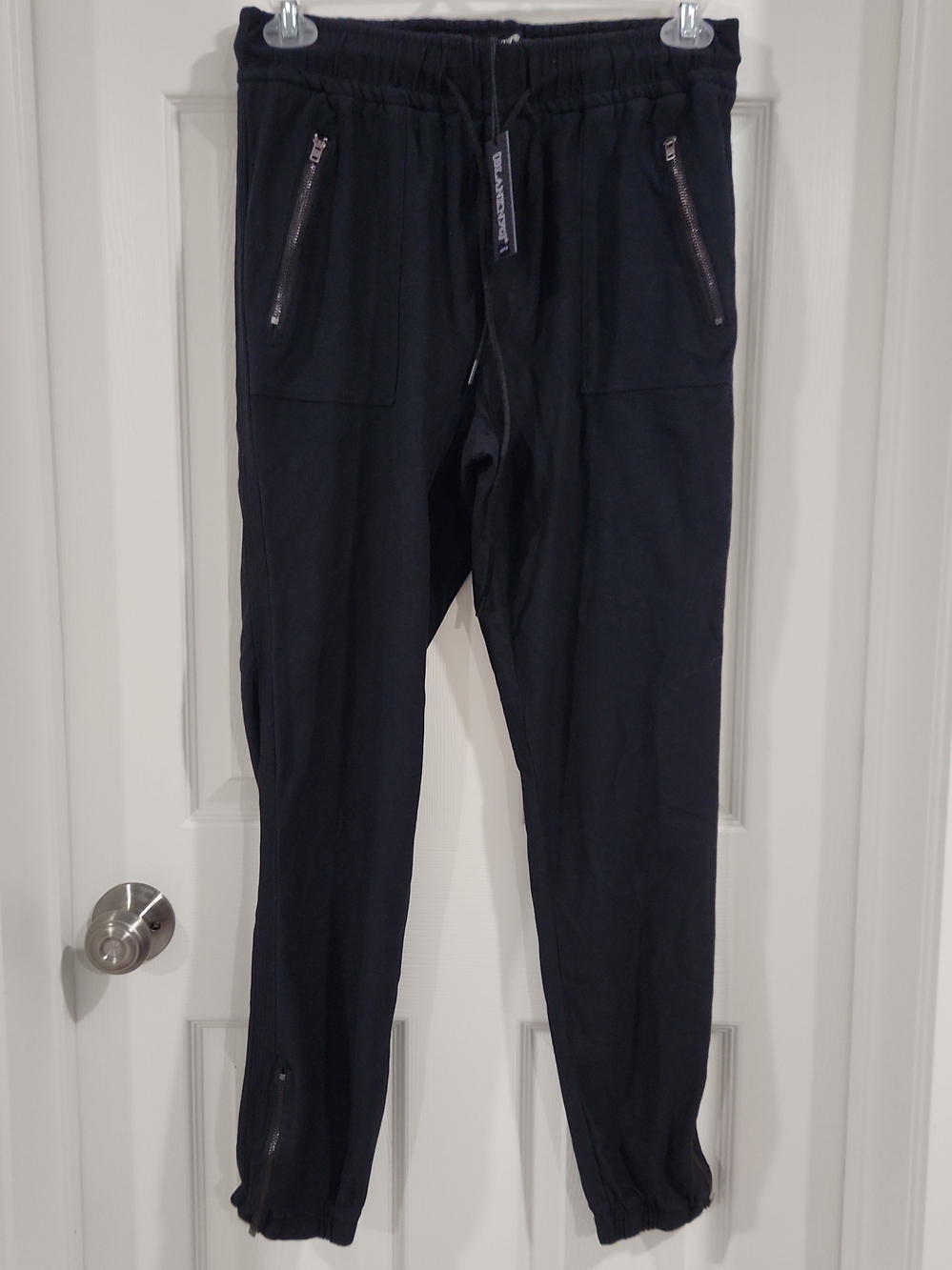 BLANKNYC Let It Go Jogger Pants Black Medium $98 MSRP